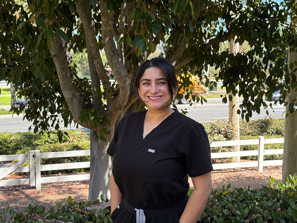 Gira, dental hygienist